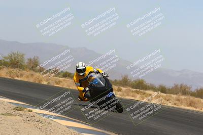 media/Apr-10-2022-SoCal Trackdays (Sun) [[f104b12566]]/Turn 7 Inside (1025am)/